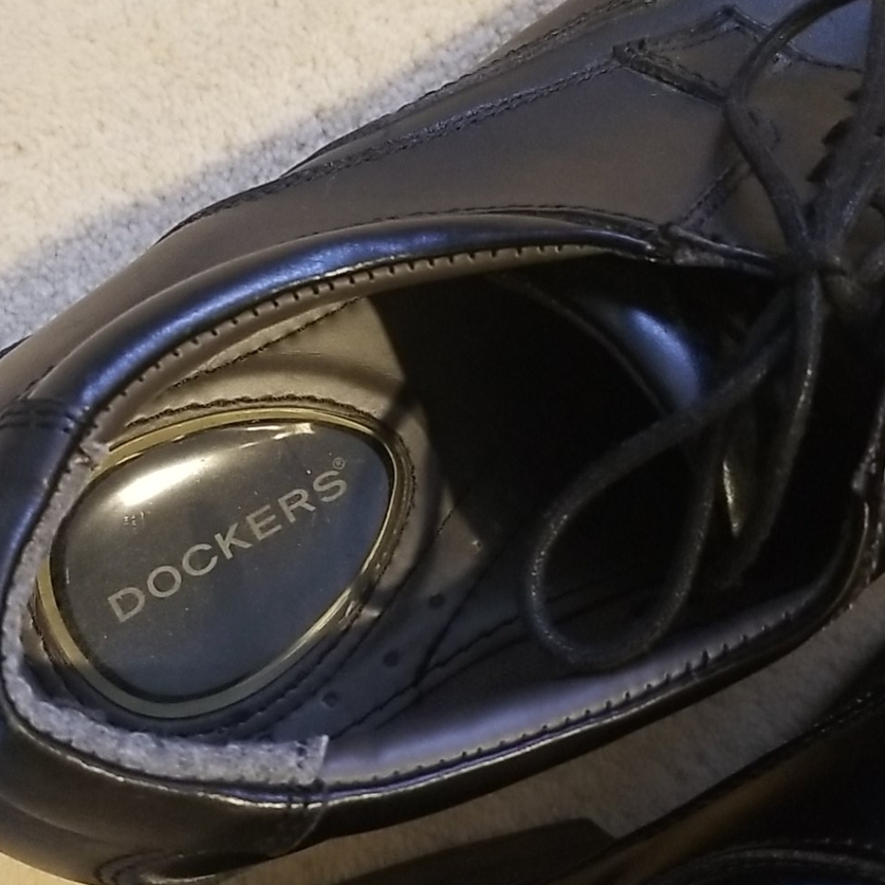 Dockers Casual Shoes - Picture 5 of 6